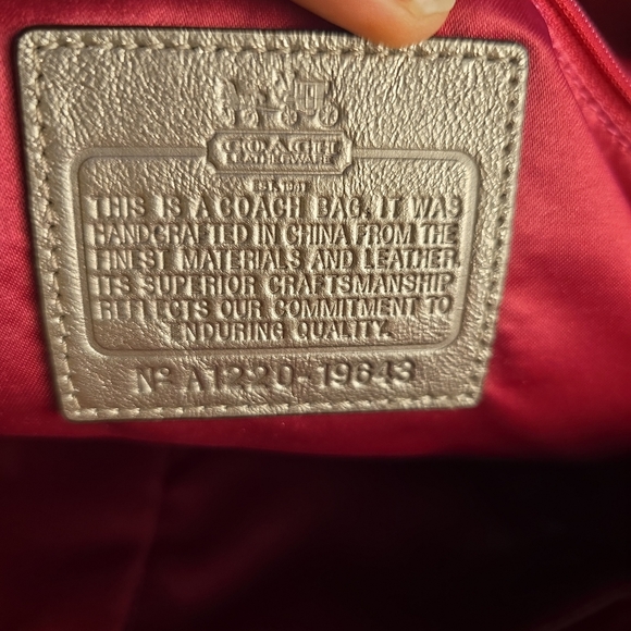 Madison Floral Sophia Satchel – Style 19643 - Picture 4 of 5